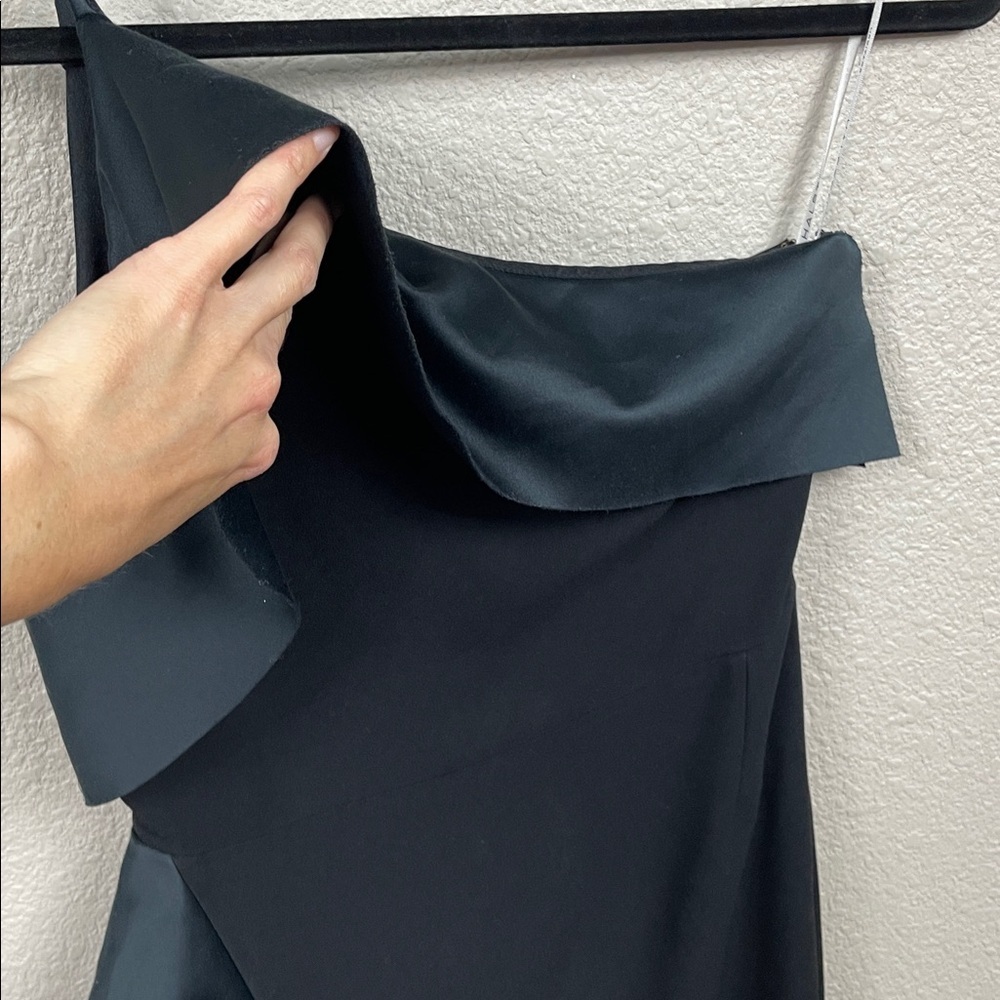 Halston Heritage Draped Column Gown Black Maxi Dress Ruffle Sz 4 - Picture 6 of 15